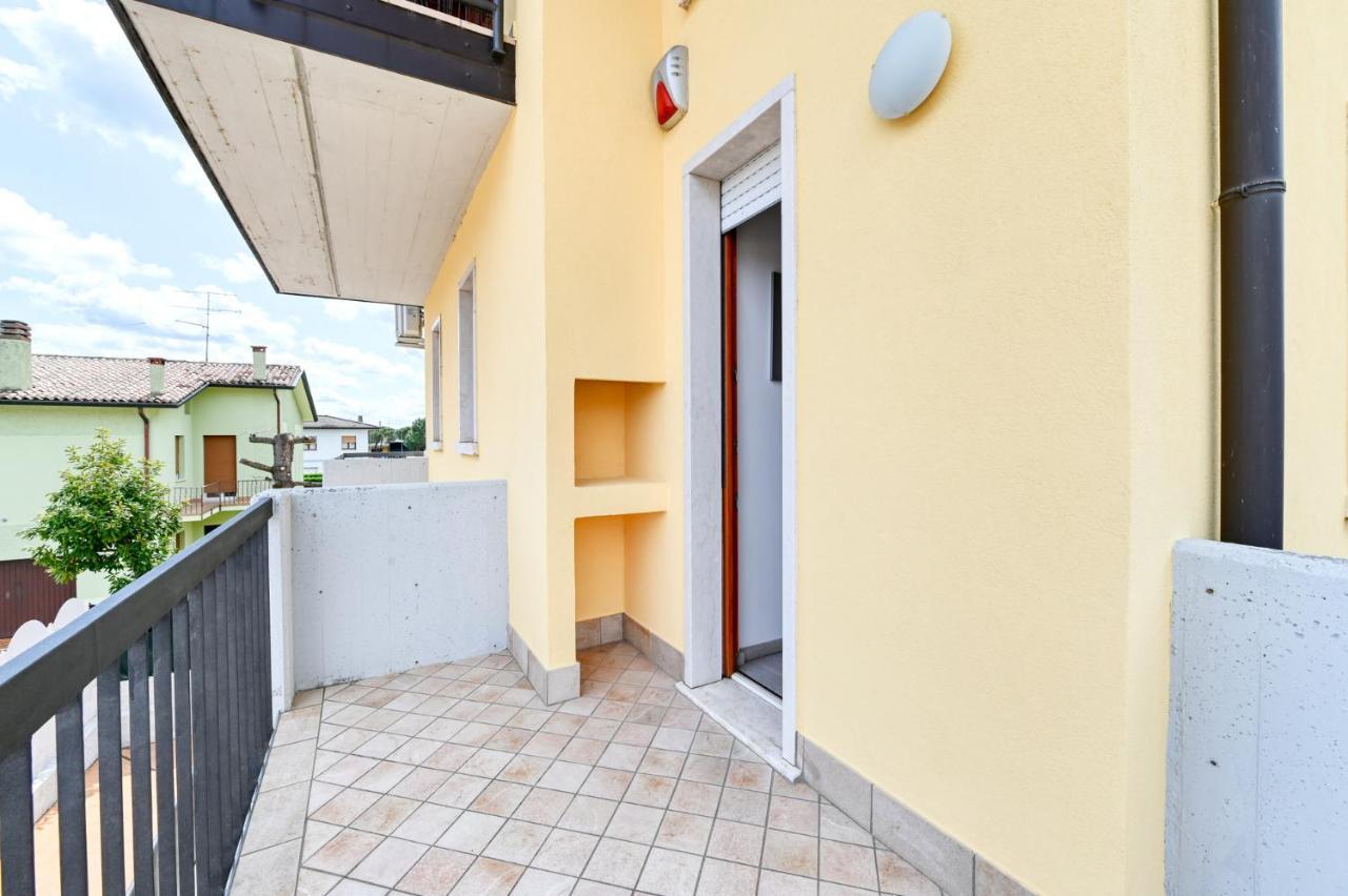 Pearl House - Sirmione Holiday - Jacuzzi Privata מראה חיצוני תמונה
