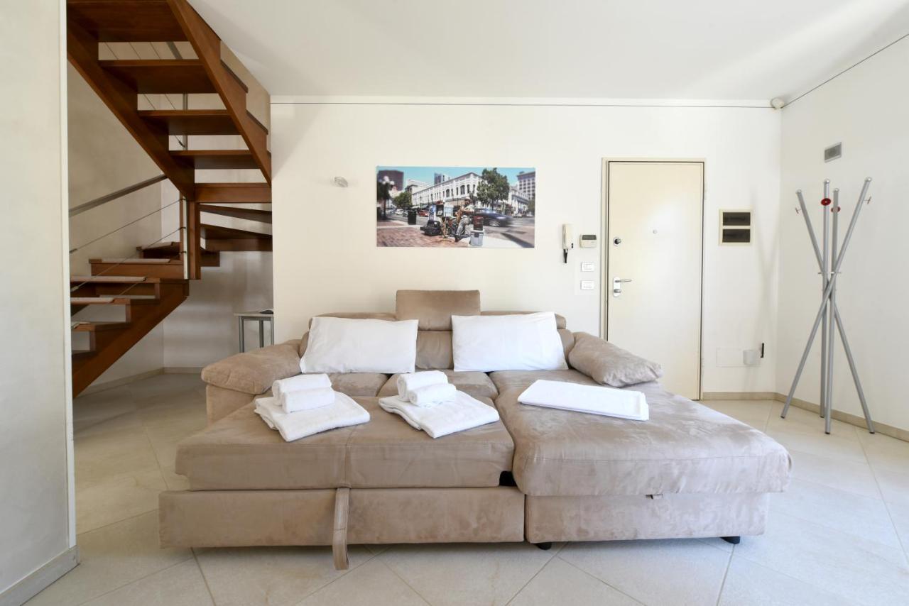 Pearl House - Sirmione Holiday - Jacuzzi Privata מראה חיצוני תמונה